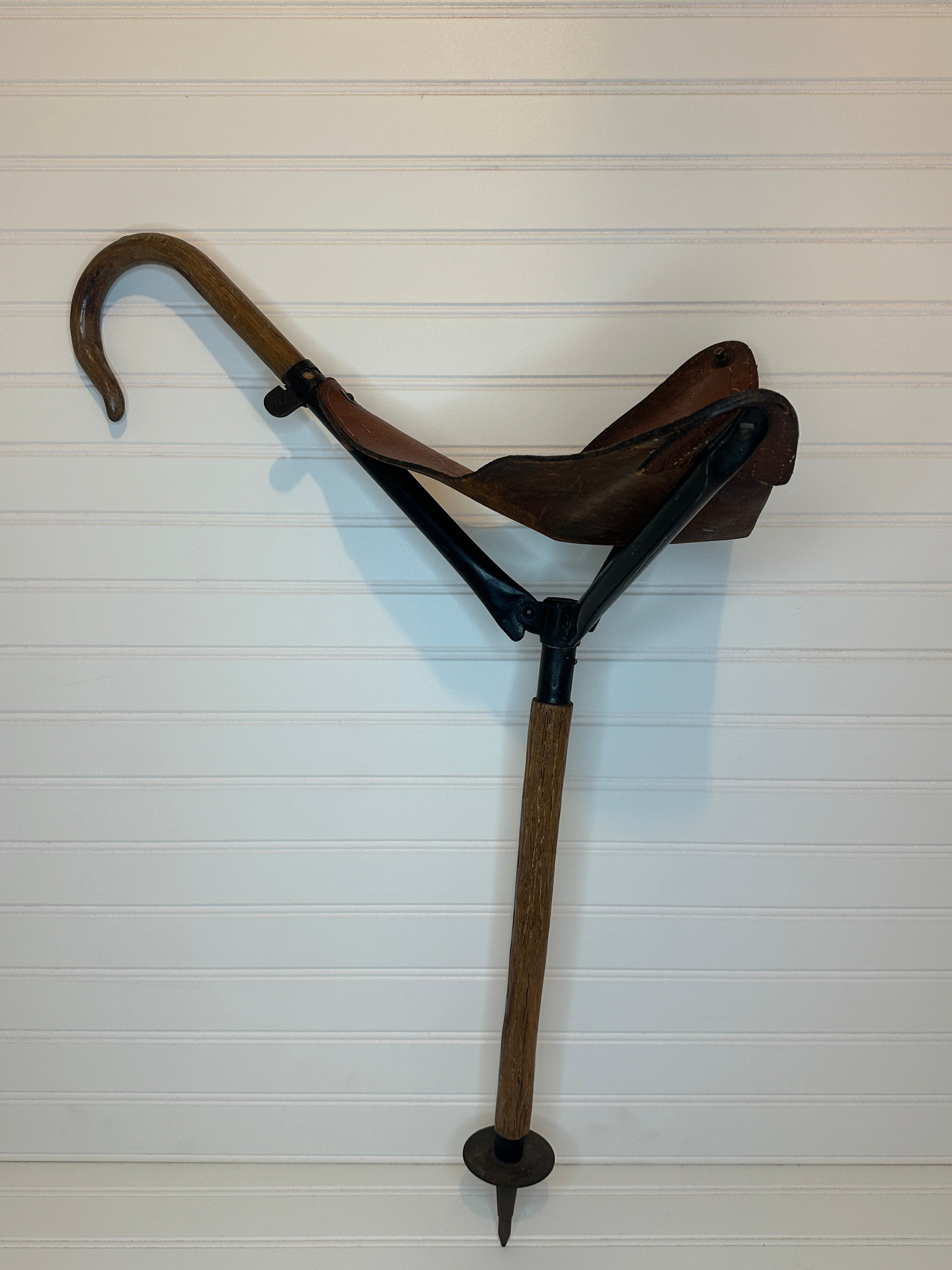Antique Grundig, Stahl Rohr Sitzstock Walking Cane/ Shooting Stick with Leather Seat
