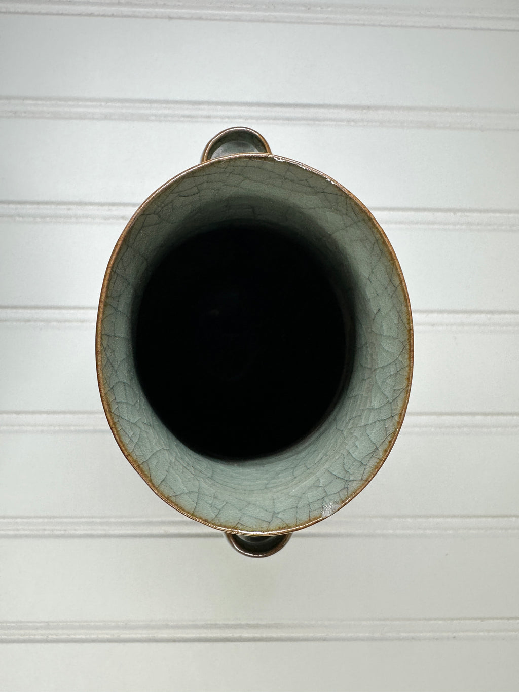 Guan Ware Vase with Dual-Tubular Ears