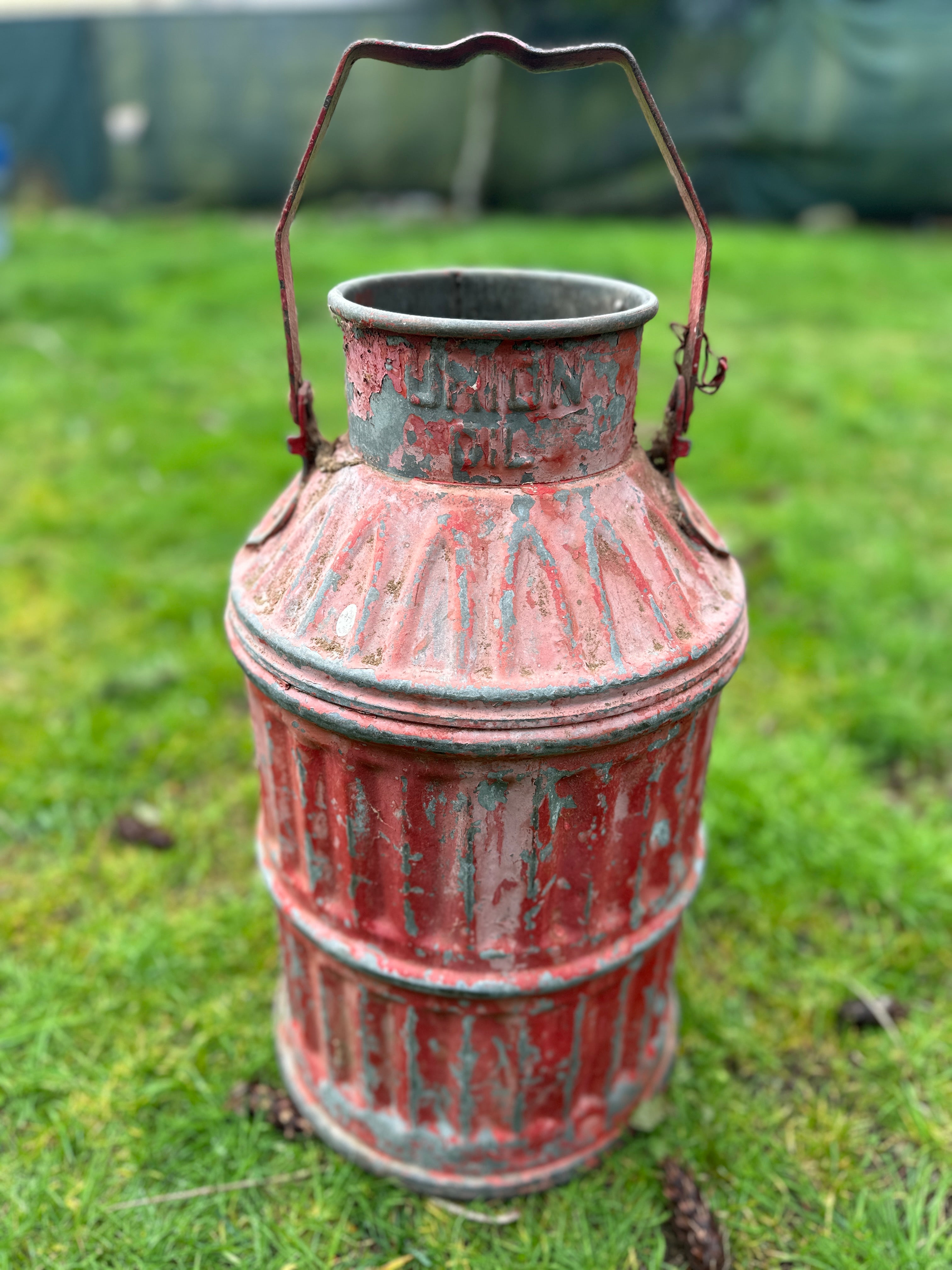 Vintage Union Oil Can